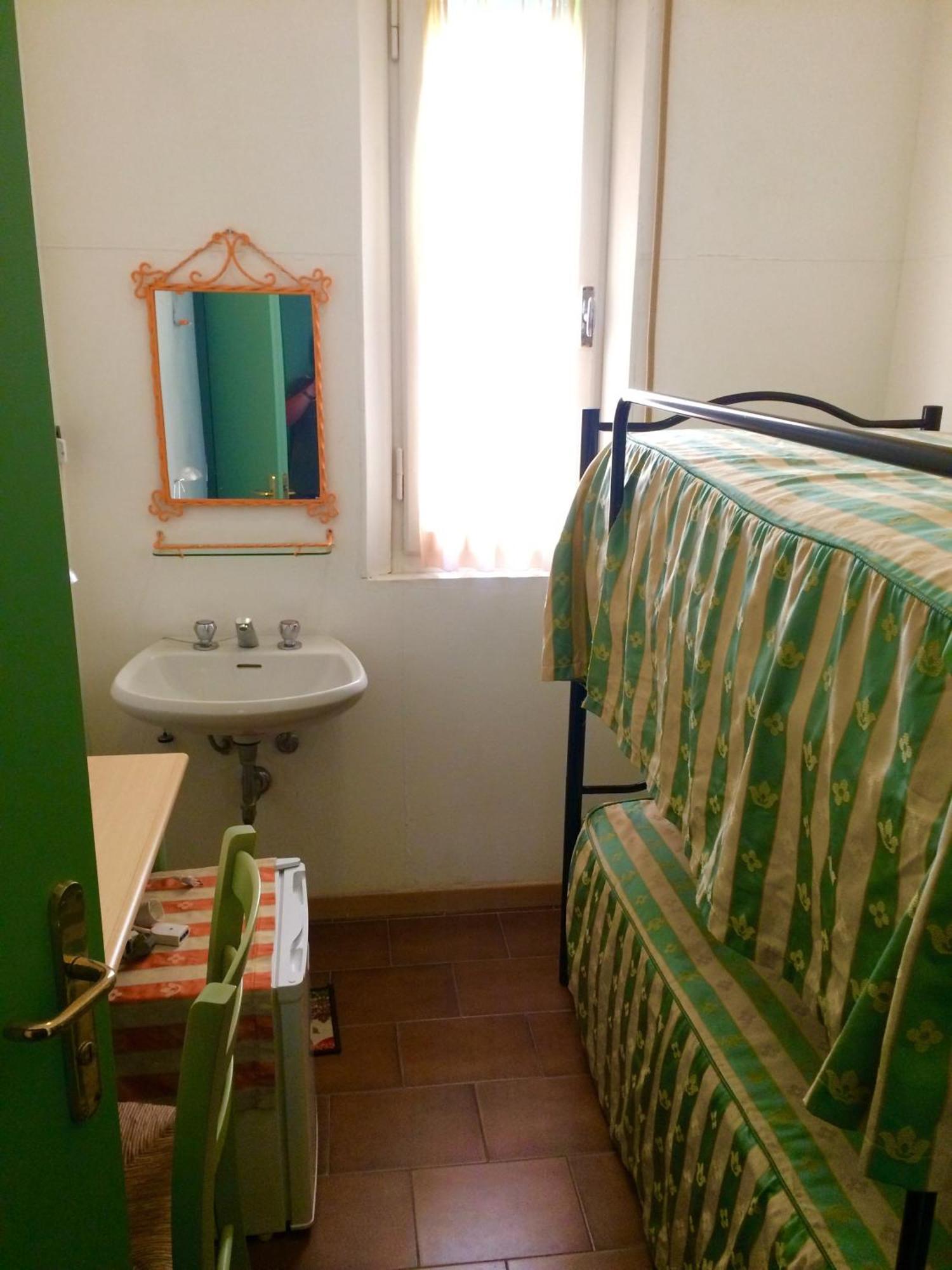 Lungomare Hotel Marina di Cecina Værelse billede