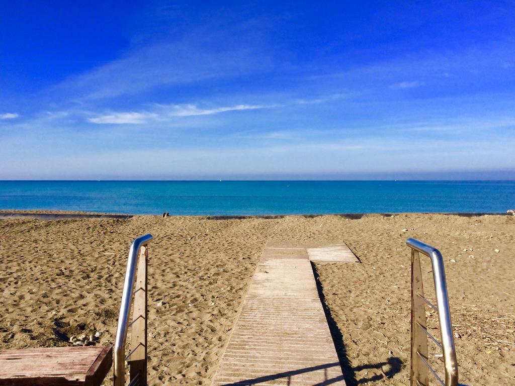 Lungomare Hotel Marina di Cecina Eksteriør billede