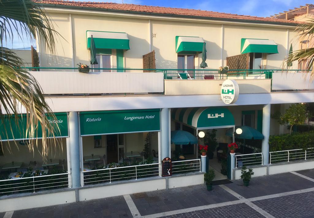 Lungomare Hotel Marina di Cecina Eksteriør billede